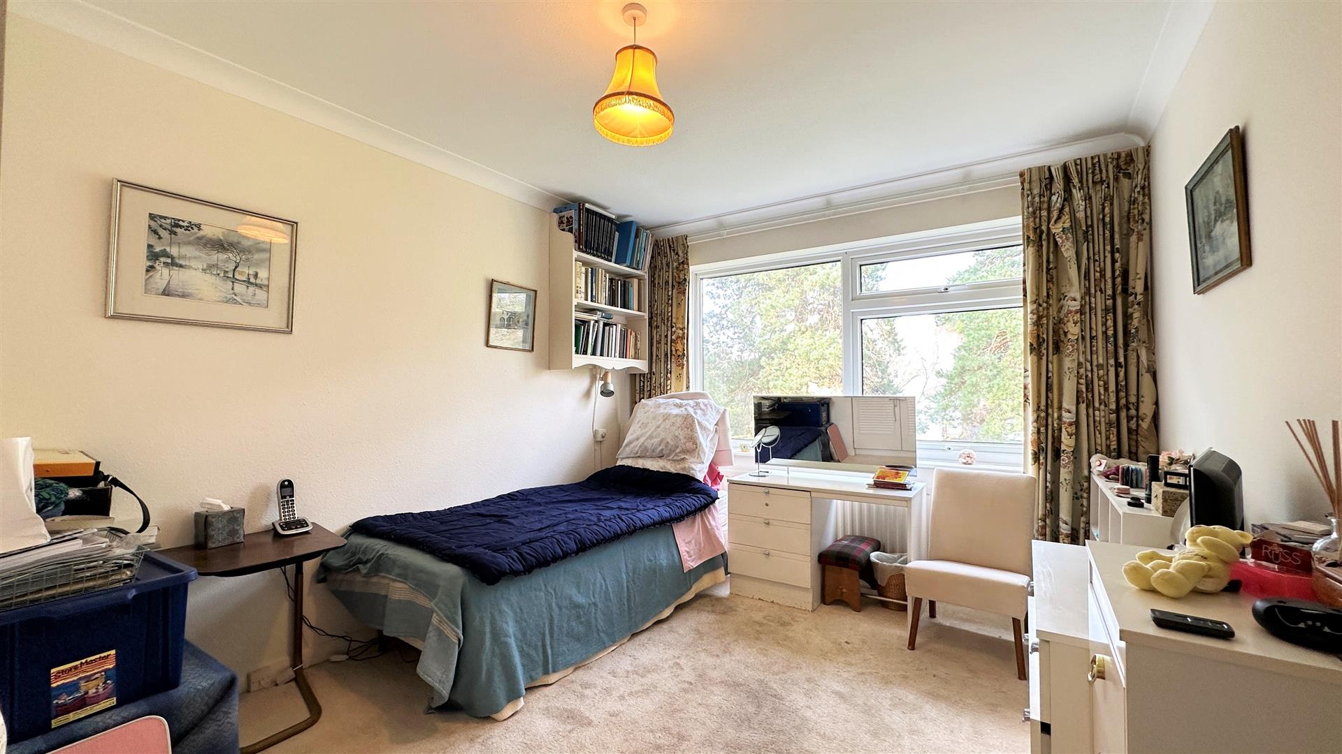 3 Bedroom Apartment Second Floor Martello Road South, Canford Cliffs
